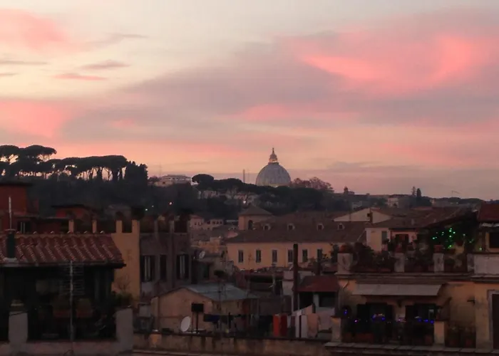Stylish Penthouse With Terrace In Trastevere * Roma
